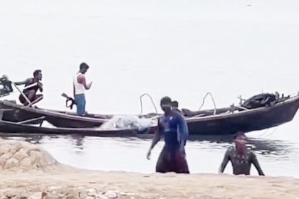 জেলেদের লক্ষ্য করে গুলিবর্ষণ
