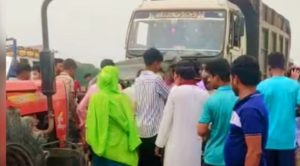মাধবপুরে সড়ক দুর্ঘটনায় সিএনজিচালকসহ দুইজন নিহত