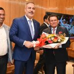 সফরে ঢাকায় এসেছেন তুরস্কের পররাষ্ট্রমন্ত্রী