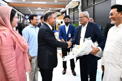 চার দিনের চীন সফর শেষে দেশে ফিরলেন প্রধানমন্ত্রী