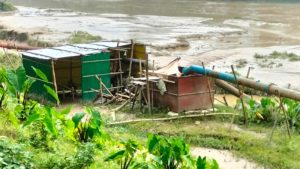 অবৈধভাবে বালু উত্তোলনের অভিযোগে যৌথ অভিযান