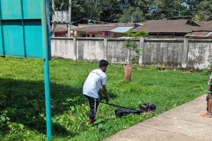 শায়েস্তাগঞ্জ হাসপাতালে পরিচ্ছন্নতা কার্যক্রমে বাড়ছে সৌন্দর্য