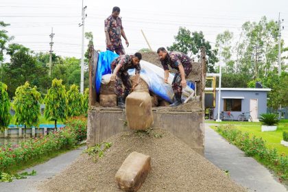 হবিগঞ্জে ভারতীয় পণ্য ও মাদক জব্দ