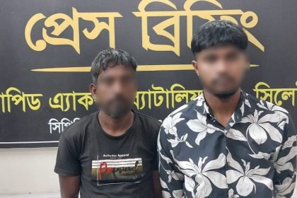 ৯৬ বোতল ইসকফ সিরাপসহ দুই মাদক কারবারি গ্রেফতার