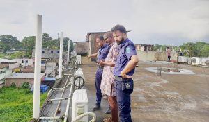 শায়েস্তাগঞ্জে প্রেসক্লাব সভাপতির দোকানের এসির তামার তার চুরি
