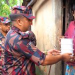 হবিগঞ্জে বিজিবির ফ্রি মেডিকেল ক্যাম্পে ড্রোনে ত্রাণ বিতরণ