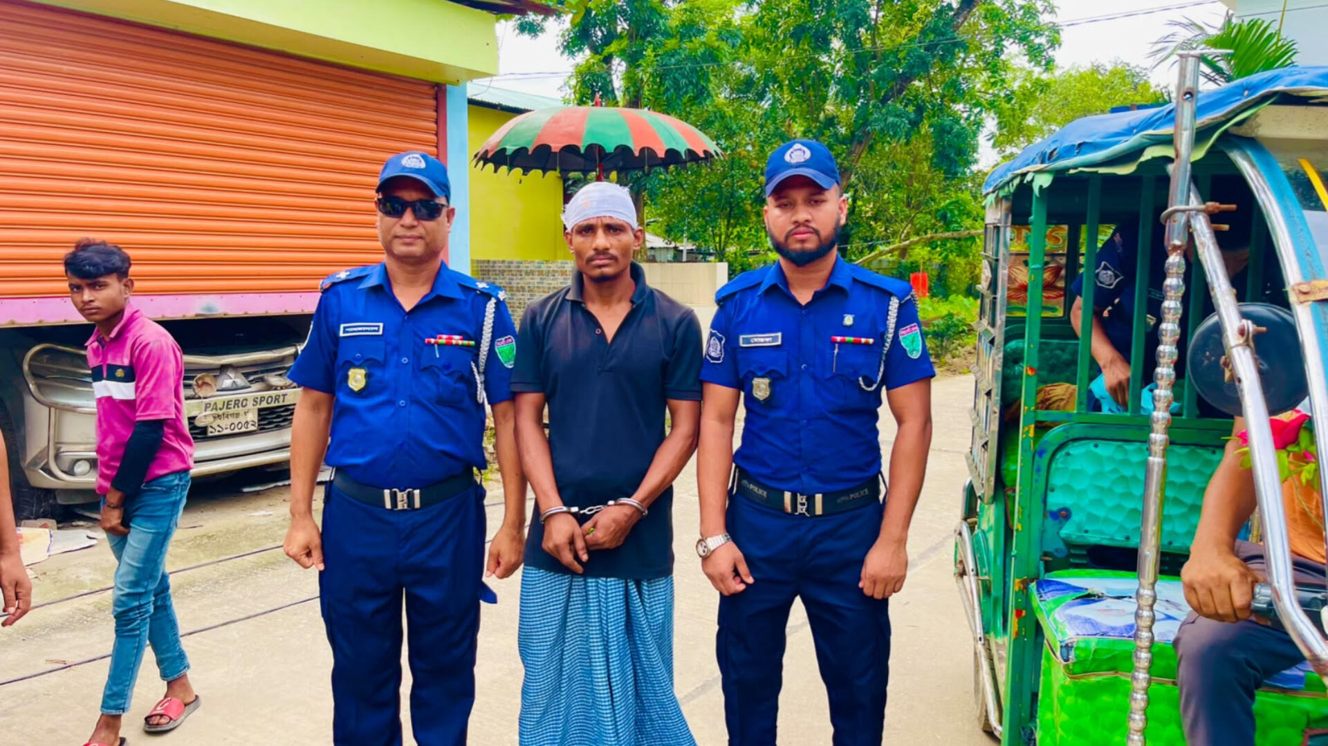 শায়েস্তাগঞ্জে গাঁজা সেবনের দায়ে যুবকের এক বছরের কারাদণ্ড