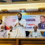 হবিগঞ্জে ডাক্তার কামরুল হাসান তরফদারকে সংবর্ধনা