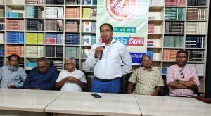 গণতন্ত্র সুসংহত করতে বস্তুনিষ্ঠ সাংবাদিকতা জরুরি- ভিসি জহিরুল হক