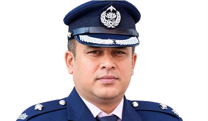 ক্যান্টনমেন্ট থানার সাবেক ওসি রাকিবুল হাসানকে গ্রেপ্তার করা