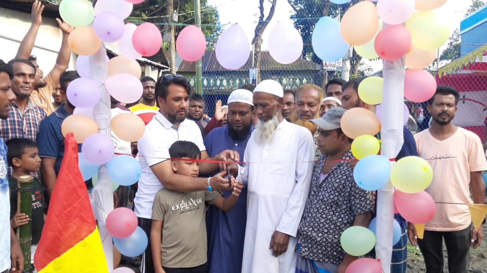 শায়েস্তাগঞ্জে প্রাইজ মানি ডে মিনিবার ফুটবল টুর্নামেন্ট উদ্বোধন