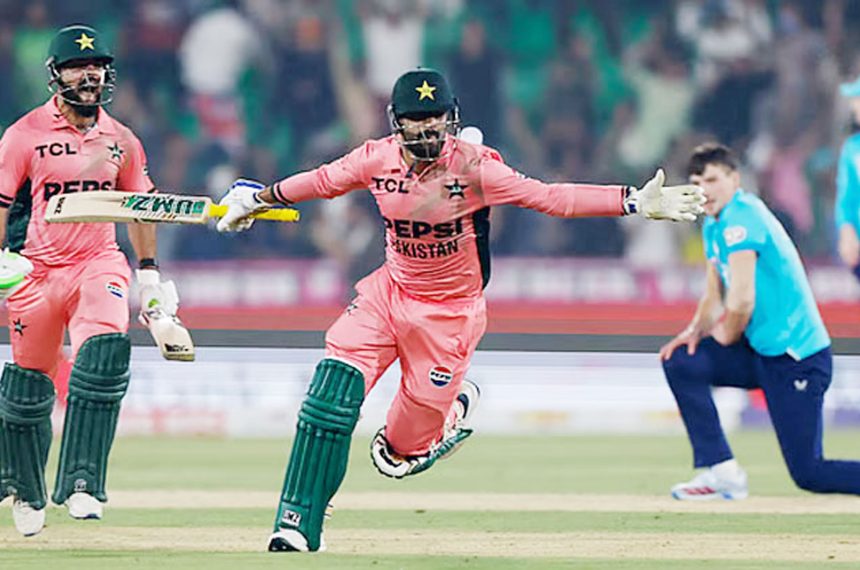 শাদাব খানের ক্যারিয়ারের প্রথম ওয়ানডে সেঞ্চুরি
