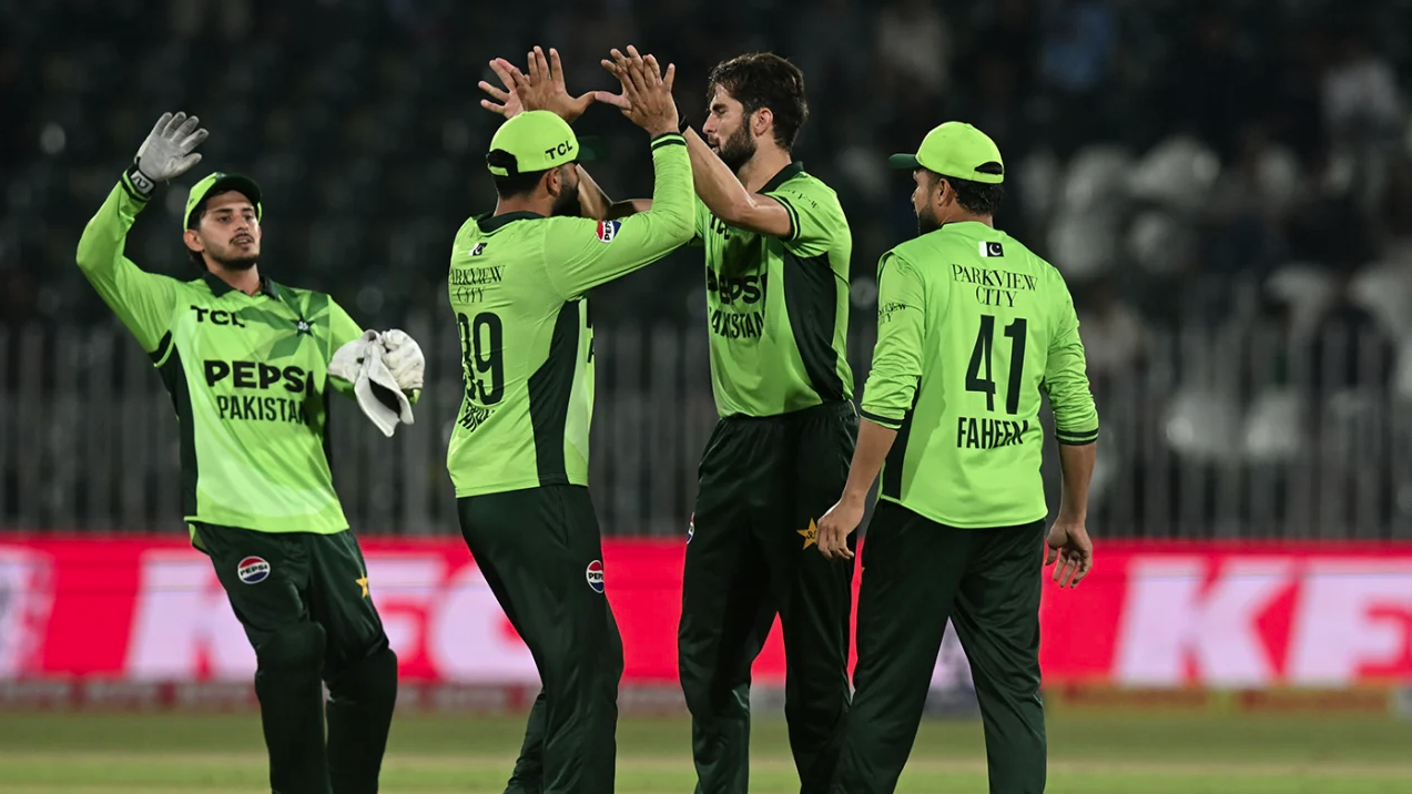 শ্রীলঙ্কাকে হারিয়ে দুর্দান্ত সূচনা পাকিস্তানের