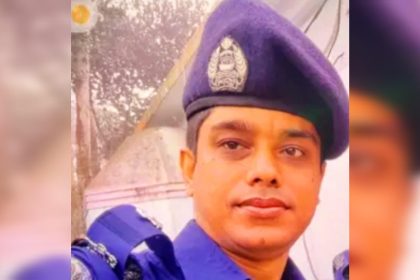 ঘুষ গ্রহণের ভিডিও ভাইরালে এএসআই অতনু বণিক প্রত্যাহার